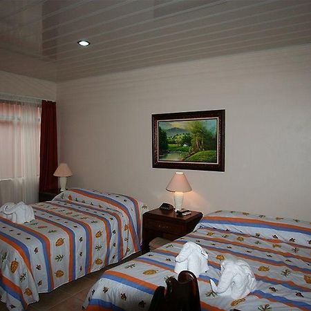 Hotel La Choza Inn La Fortuna Kültér fotó